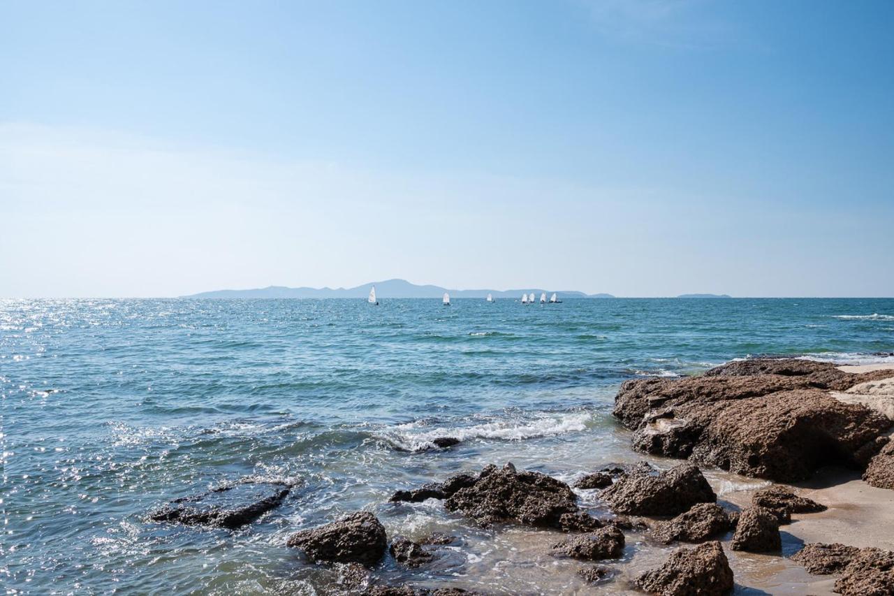 Majestic Residence Pool Villa 4 Bedrooms Private Beach Pattaya Exterior photo