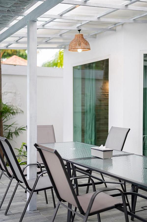 Majestic Residence Pool Villa 4 Bedrooms Private Beach Pattaya Exterior photo